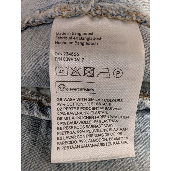 H&M &Denim Women's Jacket Light Wash Distressed Front Double Pocket Button Sz 8 - Picture 9 of 10